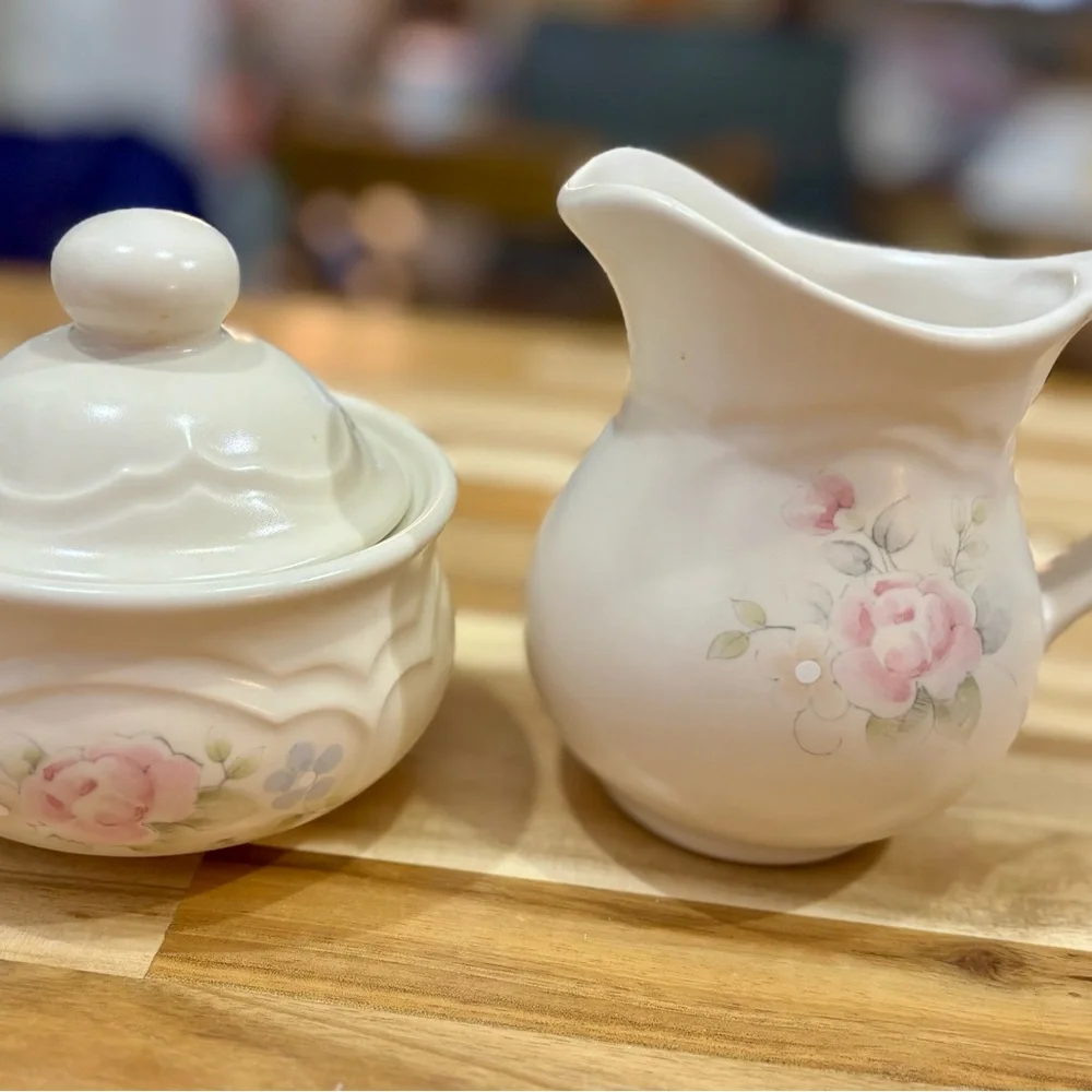 Pfaltzgraff Tea Rose Cream and Sugar Set with Pink Accents - Picture 1 of 3